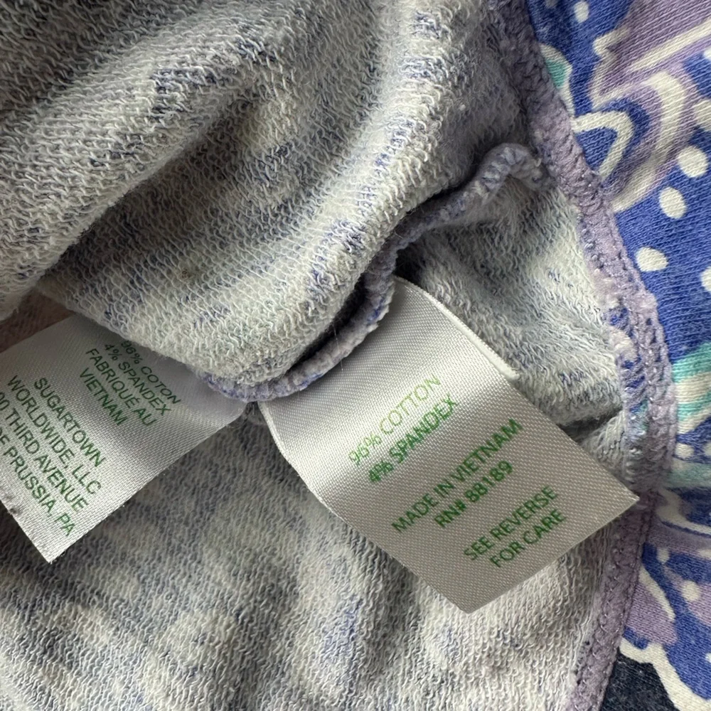 Lilly Pulitzer size M paisley pattern purple 1/4 zip pullover light sweatshirt. - Picture 8 of 8